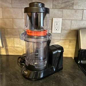 Ninja precision processor NN310A